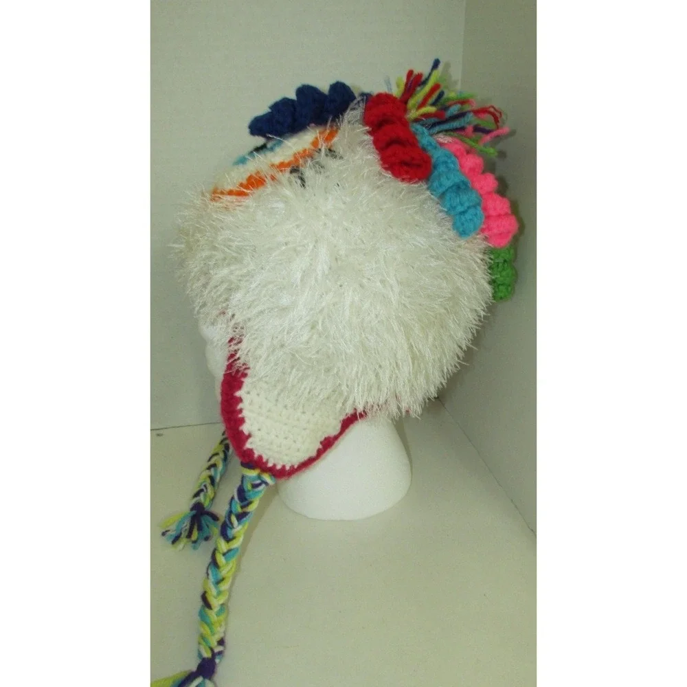 Hand made crocheted one‎ eyed cyclops monster fun fur curly ques bow winter hat